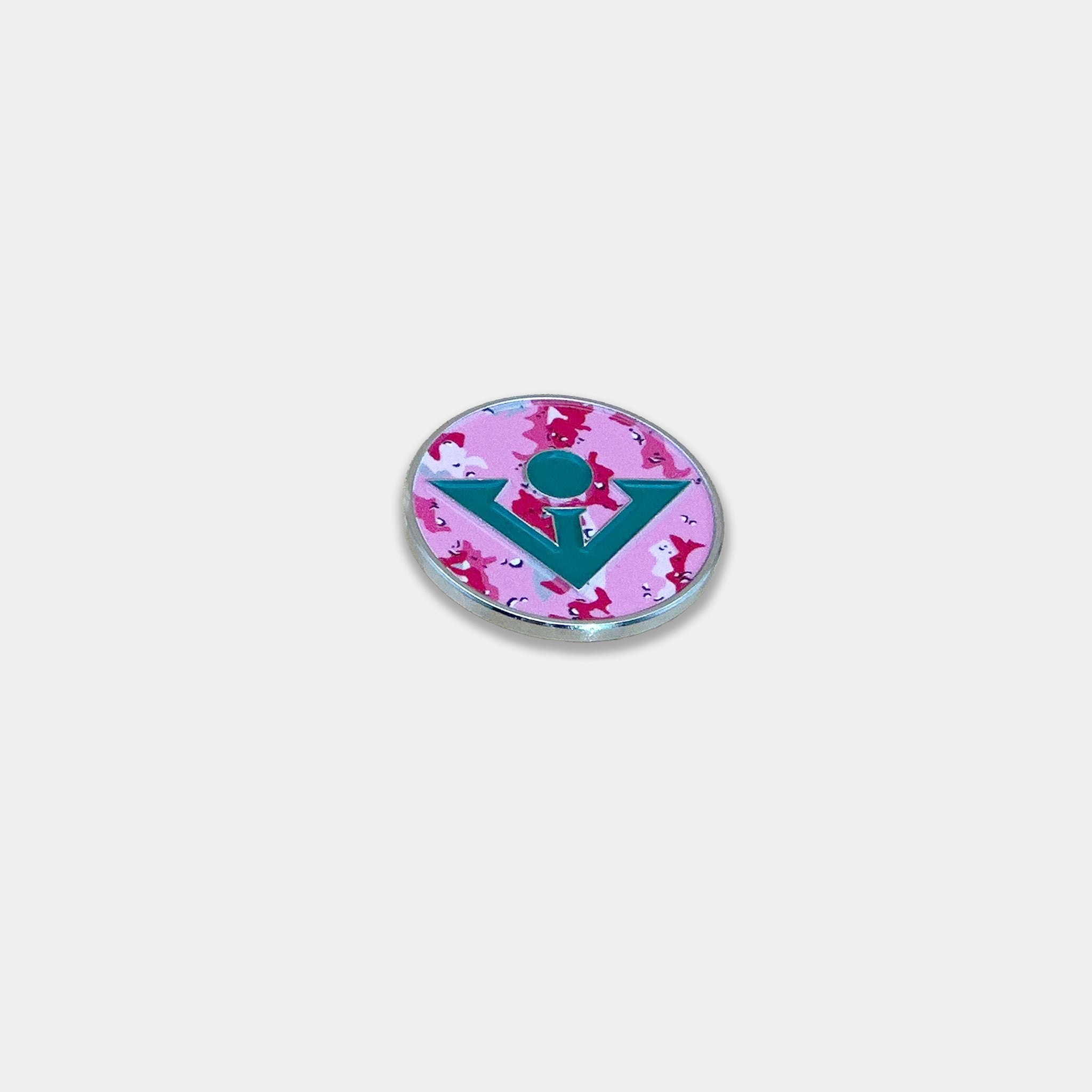 Blush camo screen printed magnetic golf ball marker
