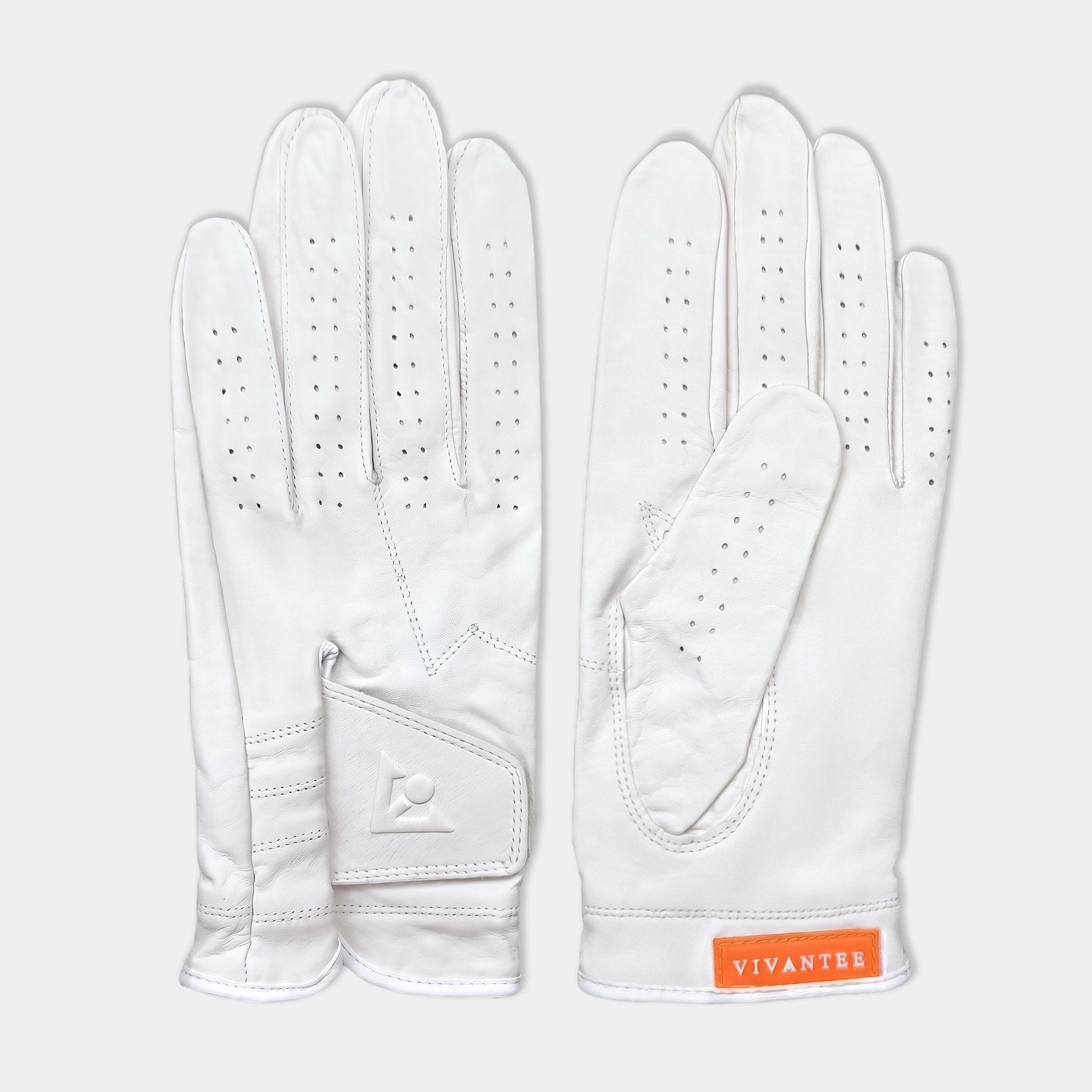 White golf glove with 'Vivantee' branding on a light gray background.