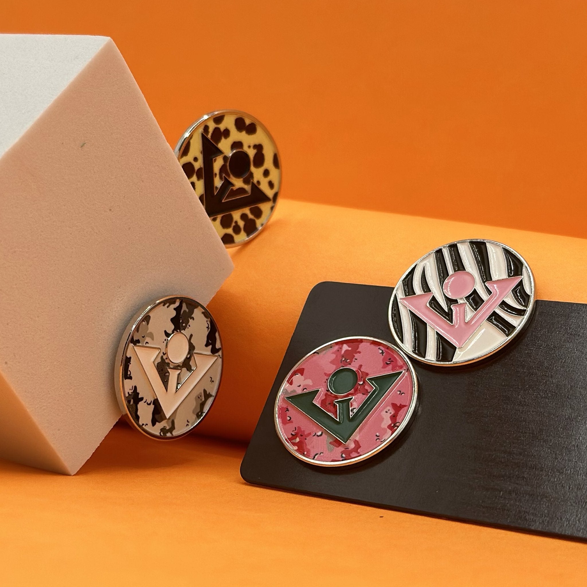 Printed designs magnetic golf ball markers, bundled product
